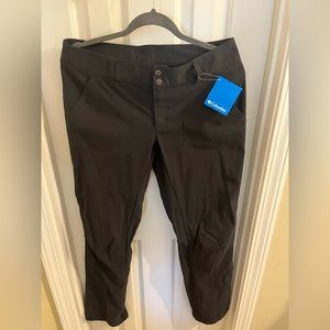 Columbia Saturday Trail Omni Shade women’s pants. Black size 10